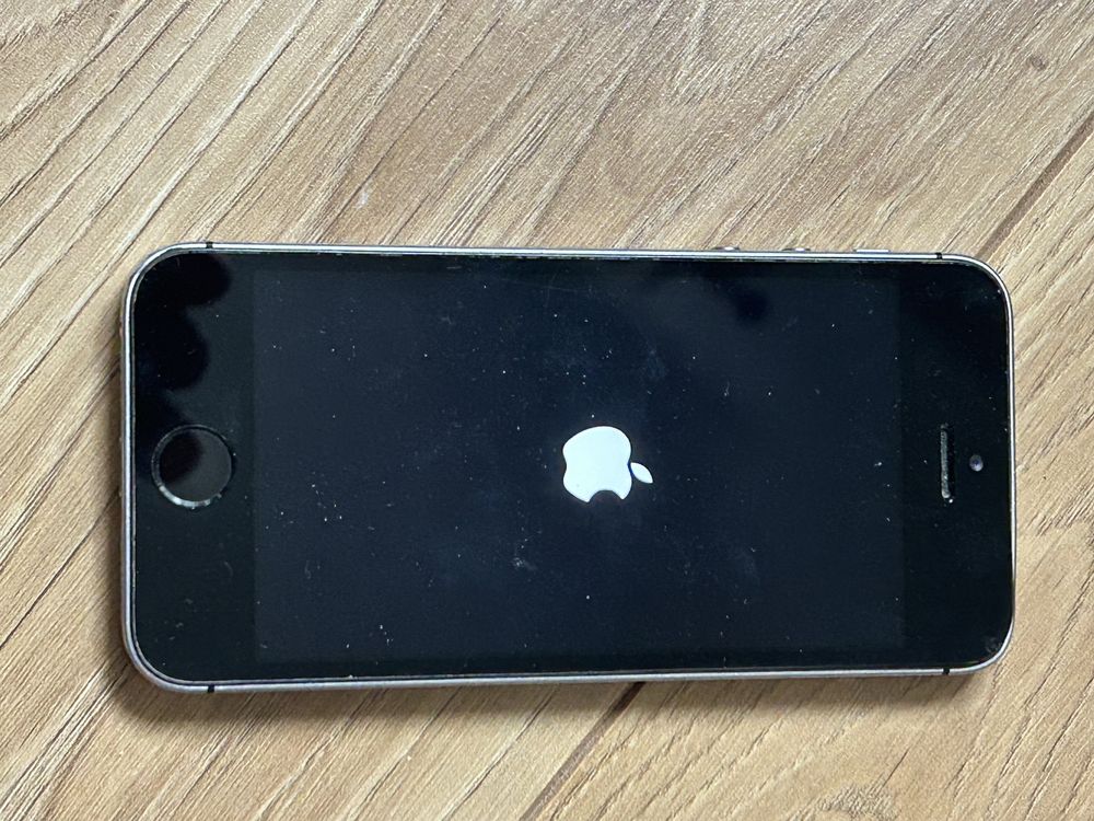 iphone Se negru de vinzare