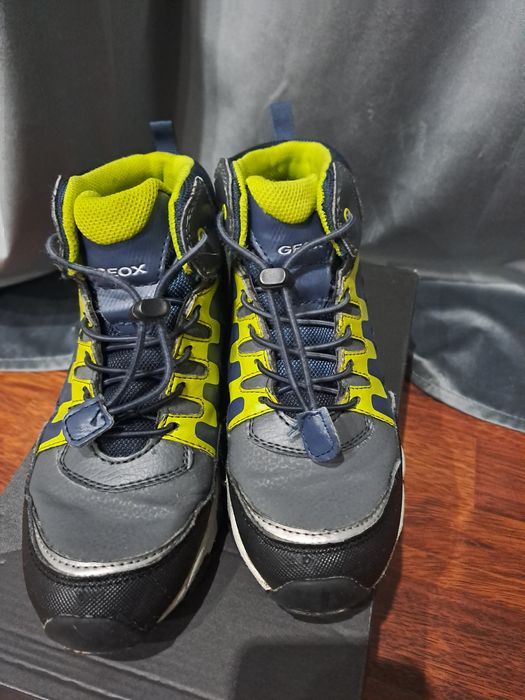Ghete Geox baieti
