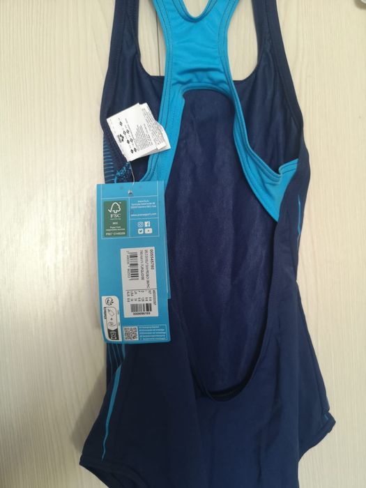 Costum nou  piscina baie  Arena Performance Junior