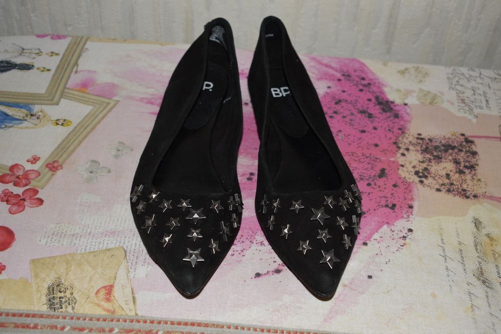 Продам женские 39 р