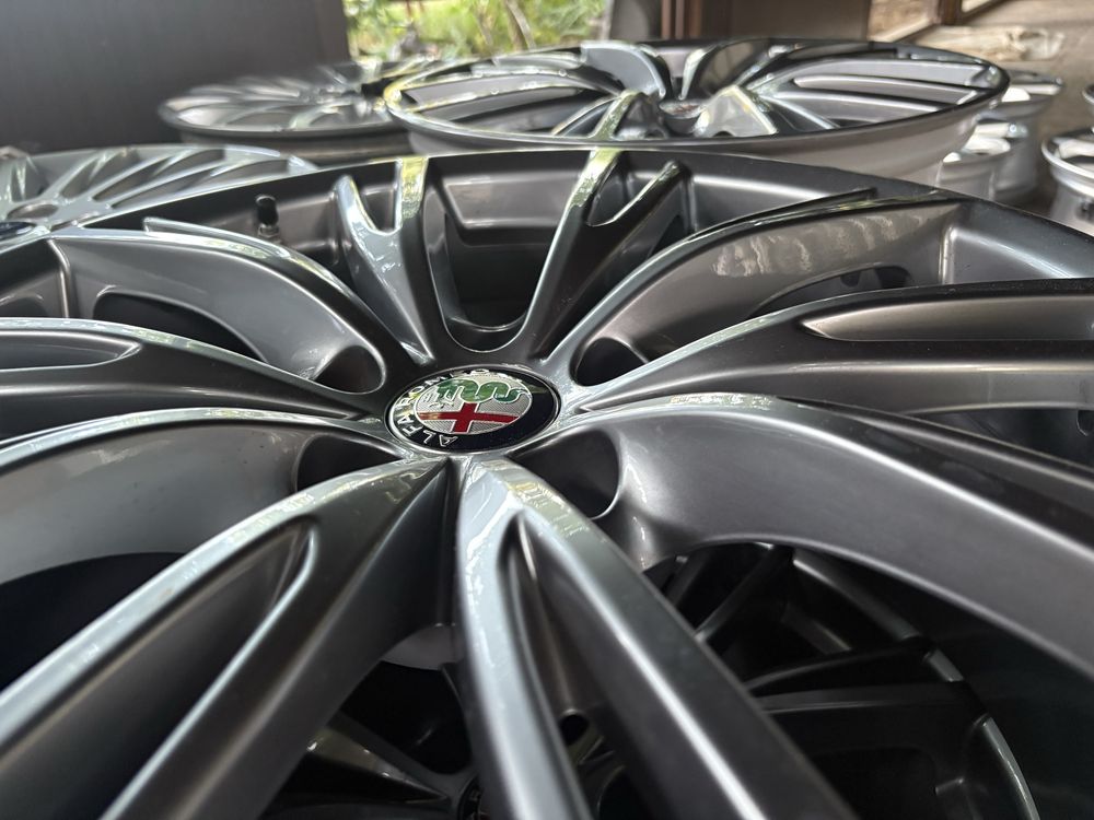 Оригинални джанти Alfa Romeo Stelvio 18" 5х110