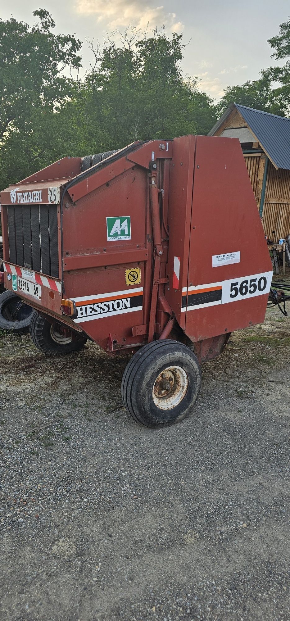 Vand balotiera Heston 5650