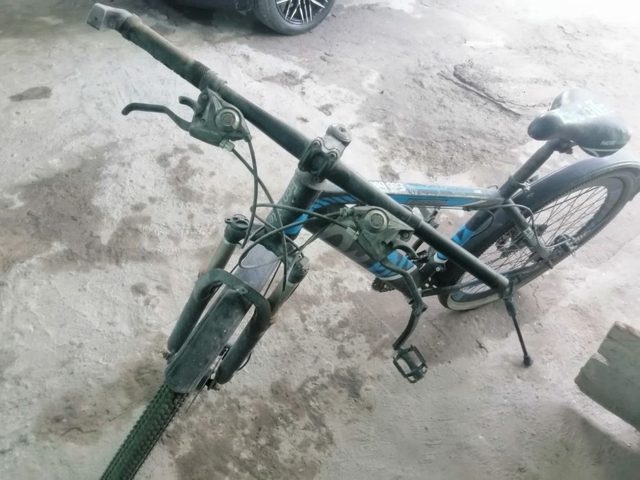 Velispet hlati idyal zor minggan holatda