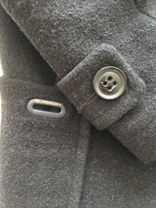 Продавам мъжко палто "Superdry"