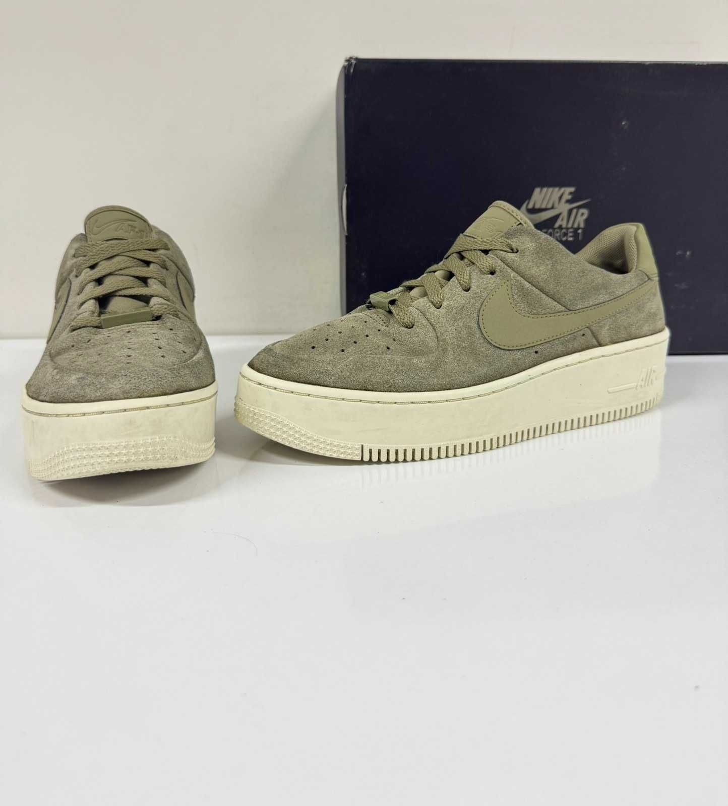 Nike Air Force 1 07