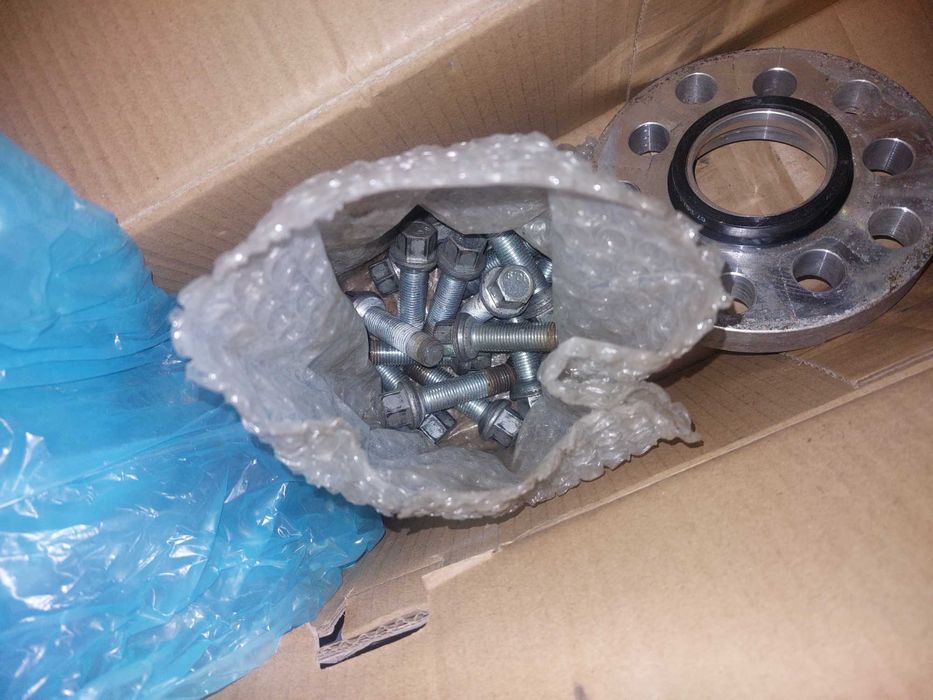 Distantiere audi a6 4f