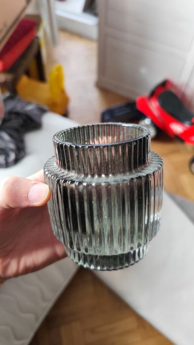 Подаряват се разни неща