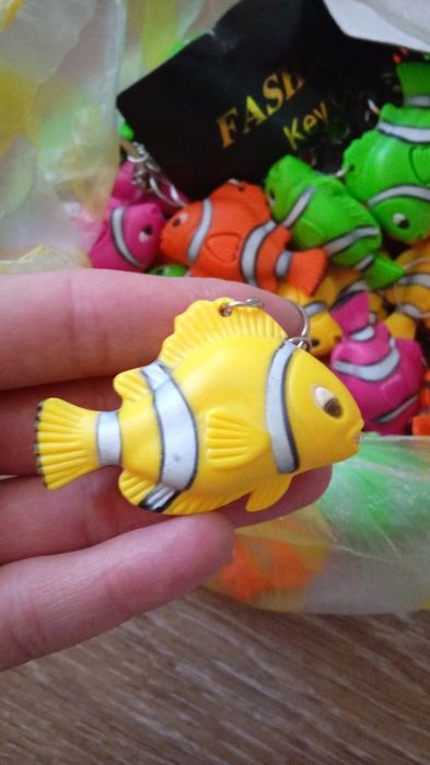 Брелки. Цена 30тг.