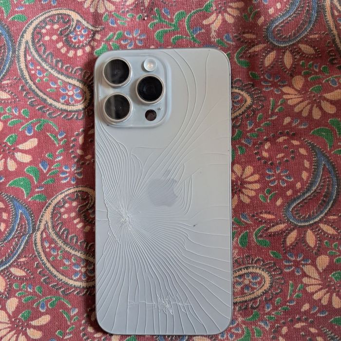 iphone 15 max 256  89%