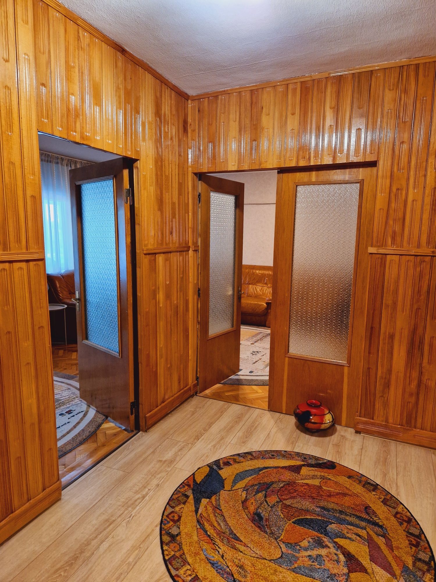 PROPRIETAR ,Vand Apartament 4 camere, Bloc Modern , zona 0 Galati