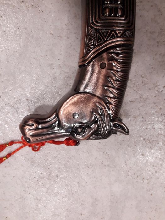 Красив азиатски,нож,сабя,кама,кинжал