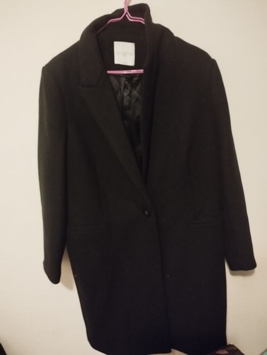 Черно дамско палто MNG, Violeta. Черни палта  Zarа