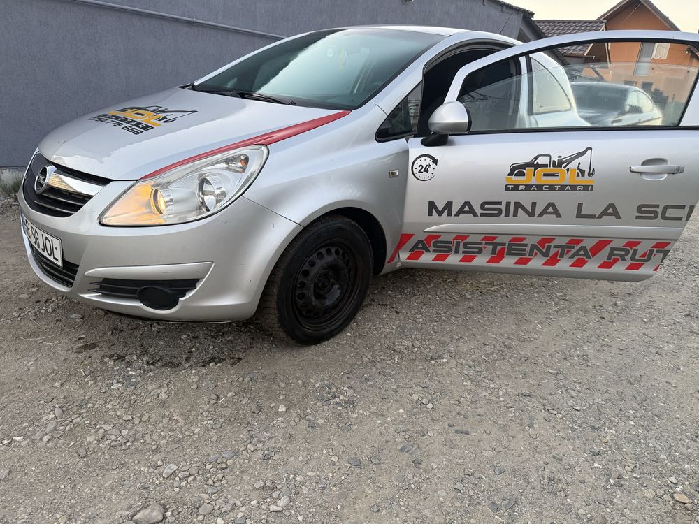Opel corsa 1.3 diesel clima functinala an 2008