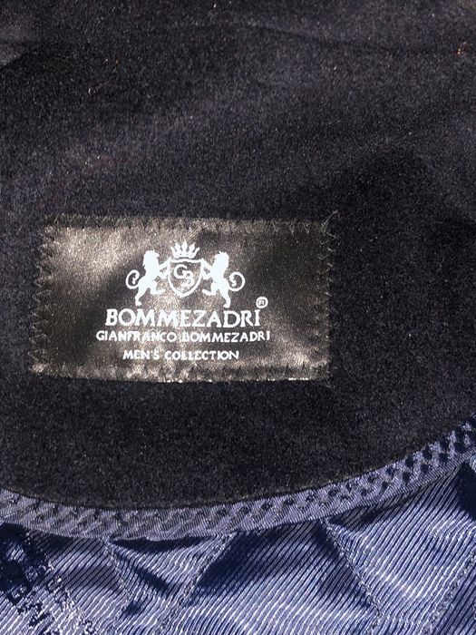 Продается драповое польто, новое. Производство Турция.