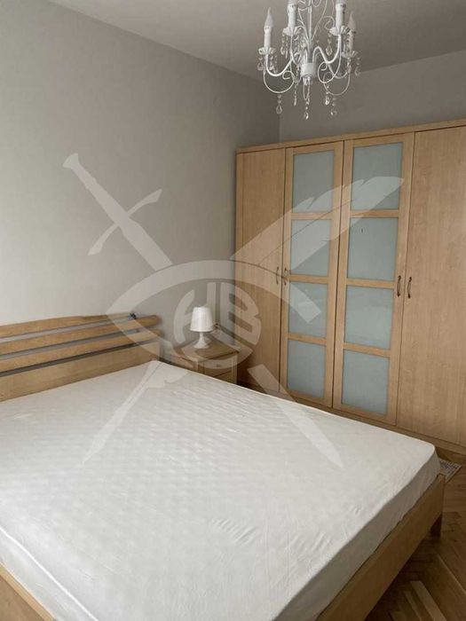 Дава се под наем Тристаен апартамент в София, Иван Вазов - 115 кв.м за 1000 € - Снимка #5