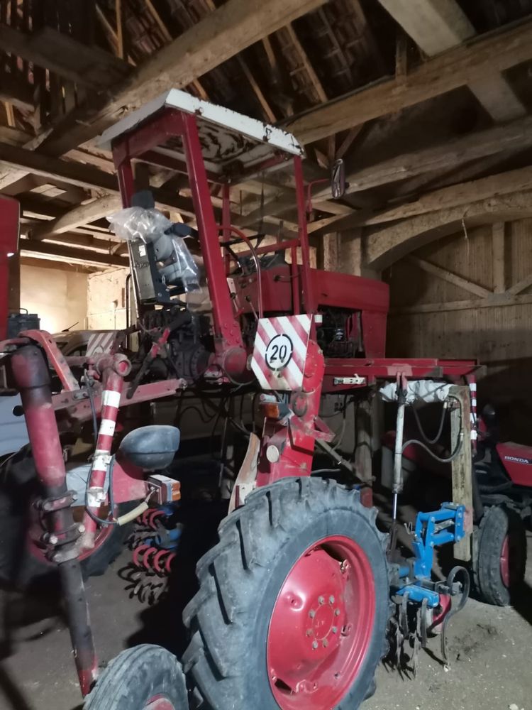 Tractor UTB 445 Legumicol Export