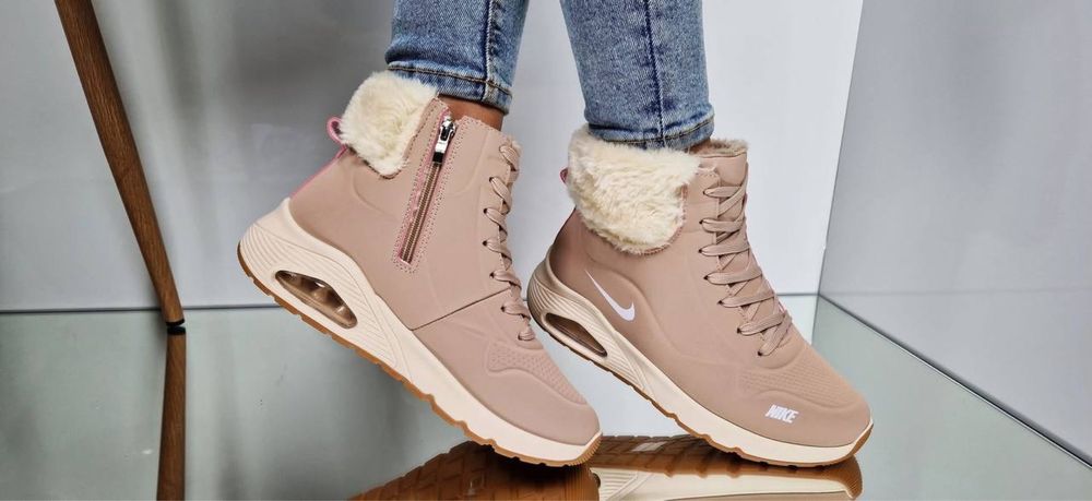 Нови модели Хит Дамски БОТИ