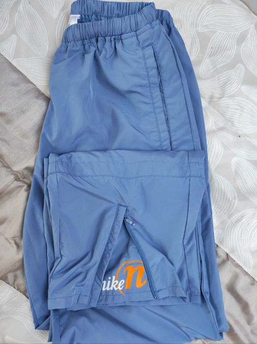 Оригинални Nike блузи