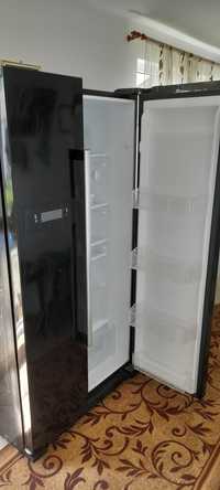 Gorenje , combina frigorifica cu uși verticale
