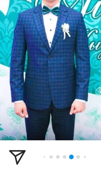 Костюм классика в идеал состоянии.