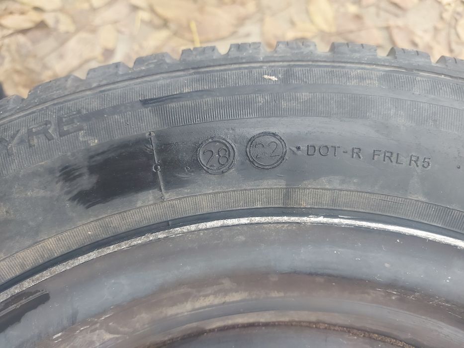 Зимни гуми 195/65/15