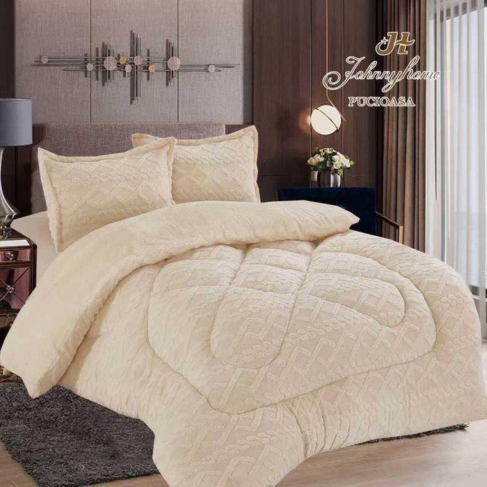 Pilote coco Deluxe! 
Blăniță asortată! 4kg 
2 fete perna 50:70 c