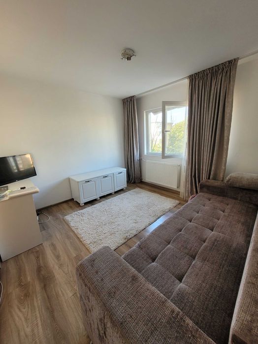 Craiova Lapus Arges  1 camera 32000 euro