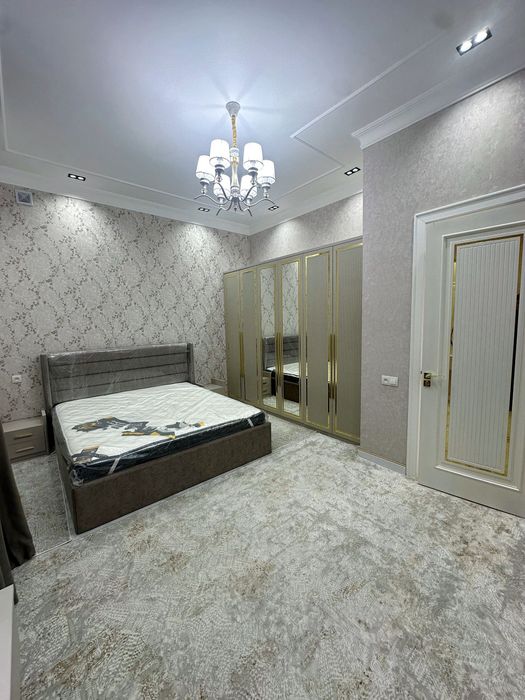 Яккасарой  Касмановитлар метро якинда ижарага квартира бор