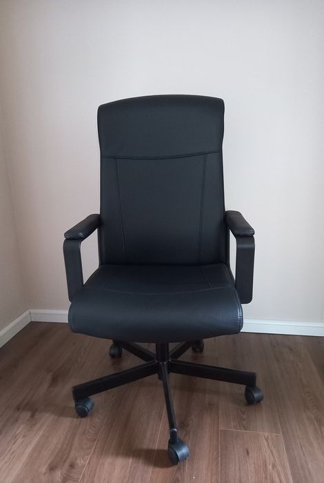 Scaun birou rotativ