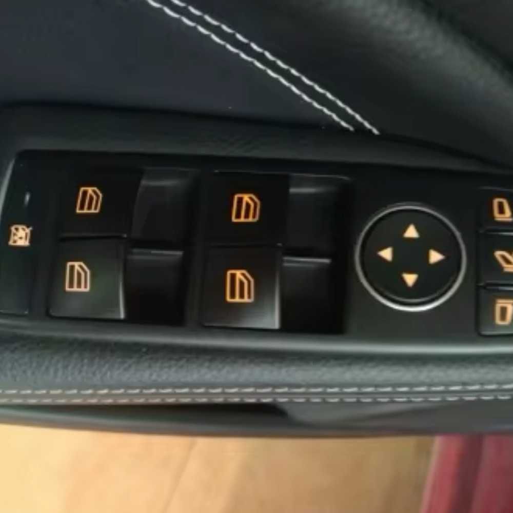 Бутони за ел.стъкла за Mercedes C W204 , E-class w212 , clk, мерцедес