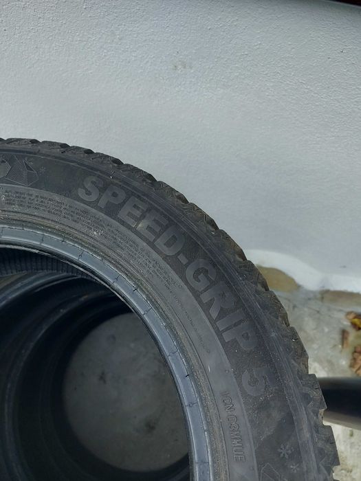 Зимни гуми Semperit 185 65 15