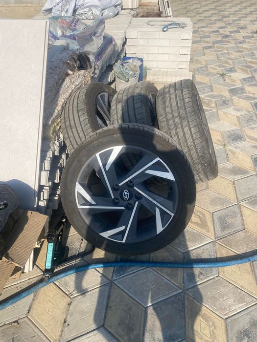 Дөңгелек сатылады срочно зима лето