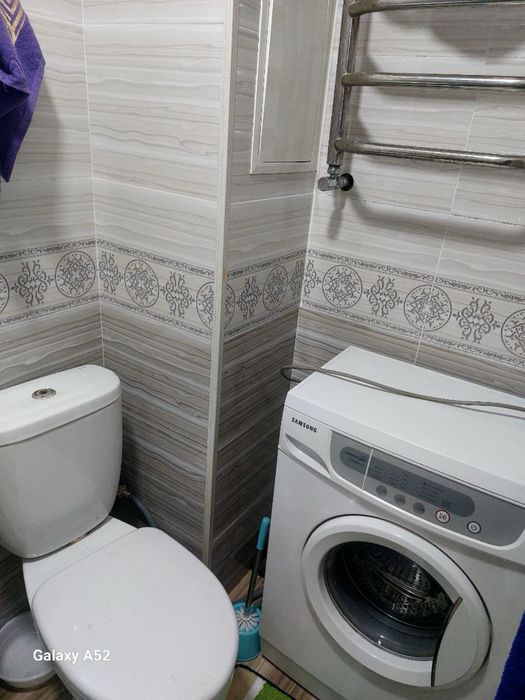 Ijaraga beriladi oilaga va 3 ta qizlarga 1 xonali