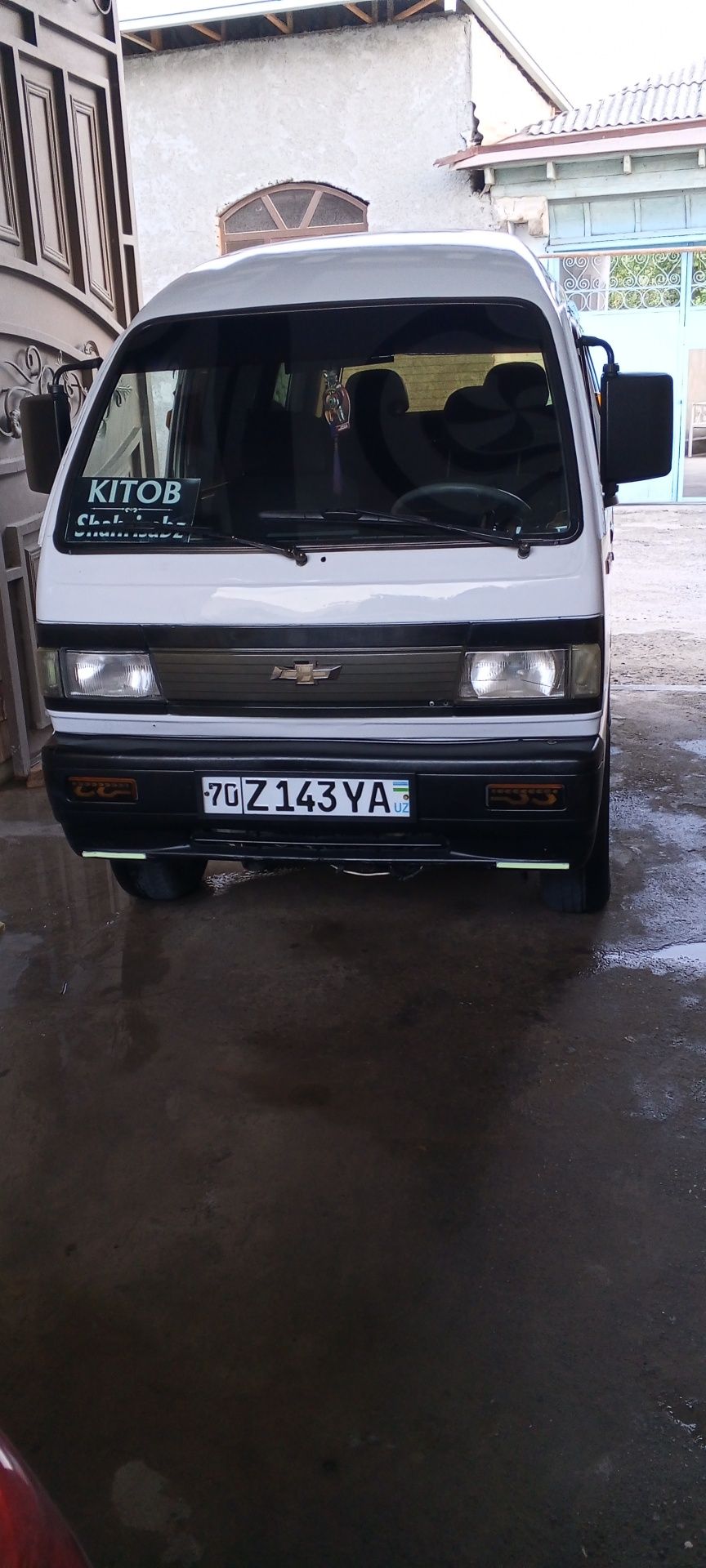 Damas 1996 rangi oq