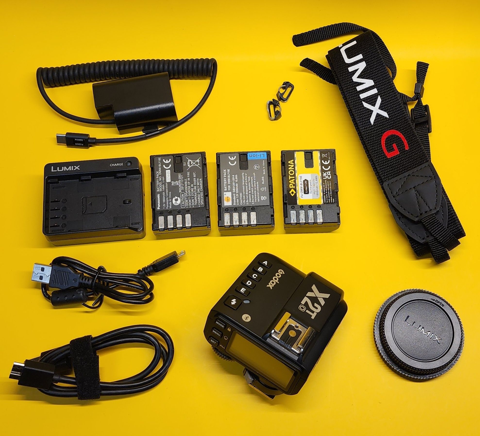 Panasonic G9 + 3 obiective, cage, adaptoare etc