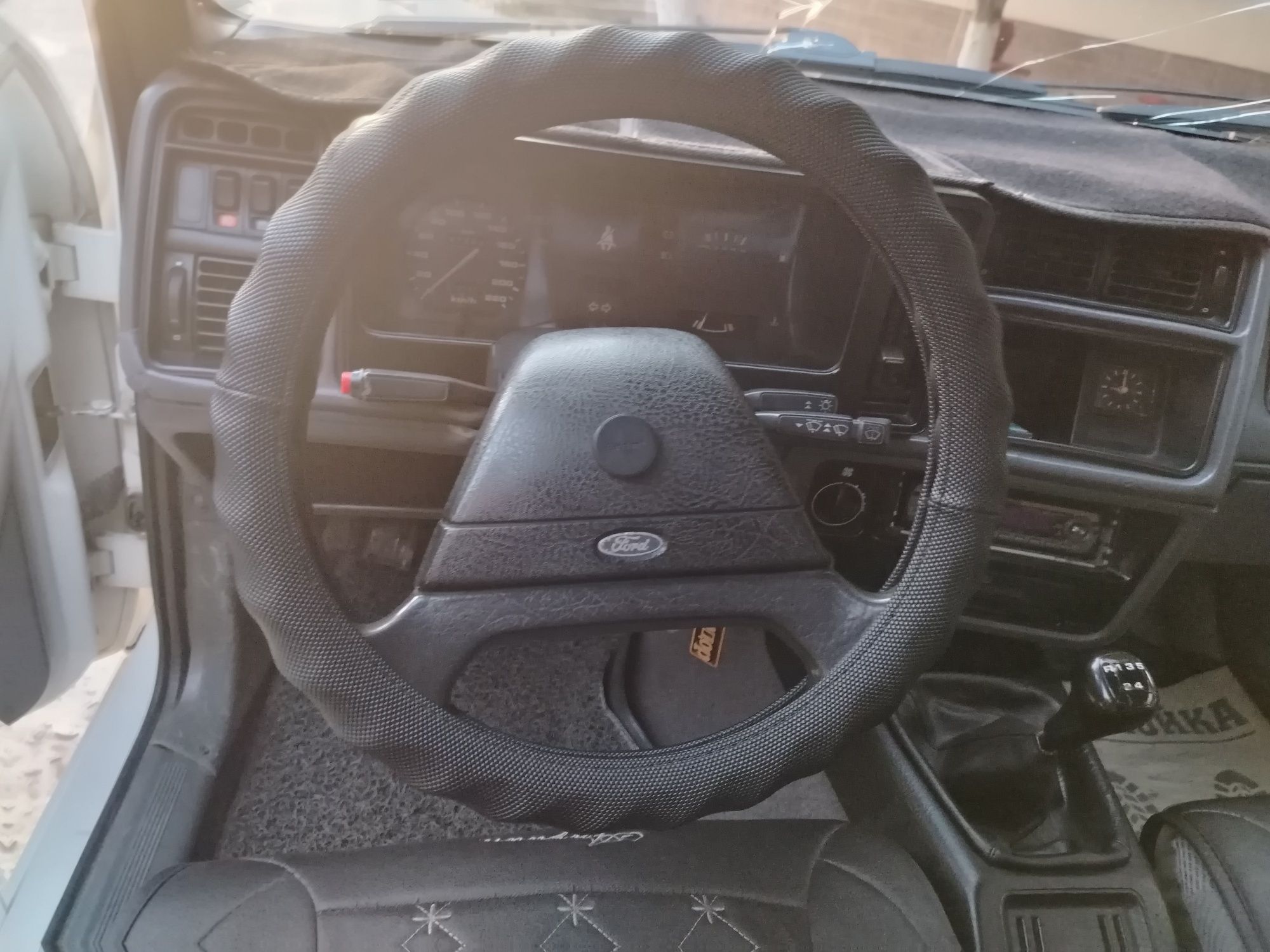 Vaz 2106 FORD SIERRA 1986 yil holati ideal aybi yo'q
