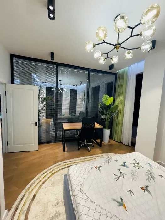 ! NEST ONE Шикарная квартира в центре города сдается 2 комнатная ID11