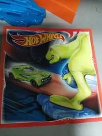 Kinder Maxi Hot Wheels