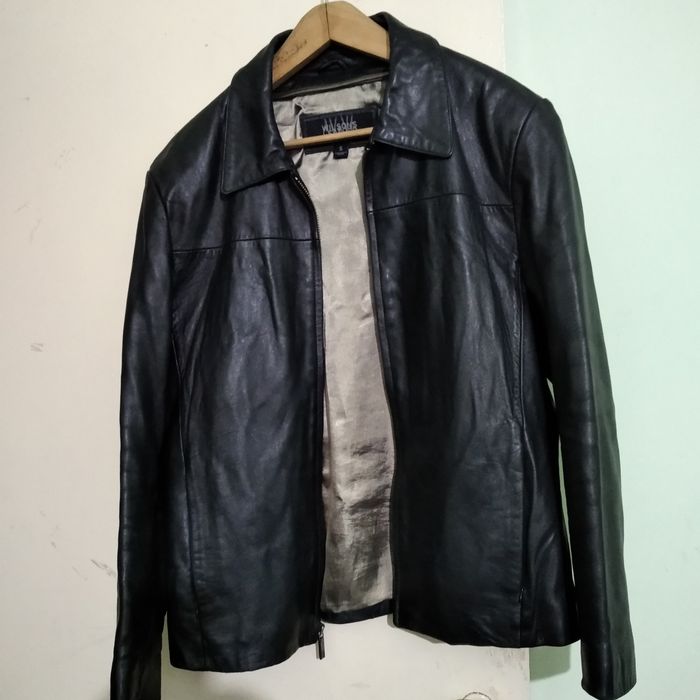 Продам из натуральной кожи.