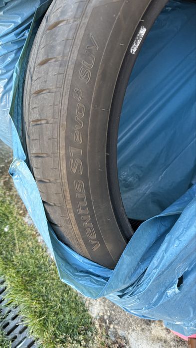 Hankook 275/40R21 - vara