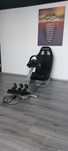 Logitech Volan Driving Force G920 pentru PC, xbox + Playseat Evolution