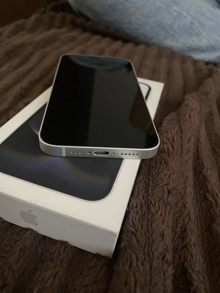 Iphone 16e Топ обява