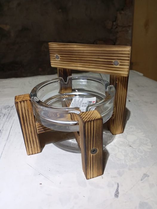 Продам подставку под пепельницу