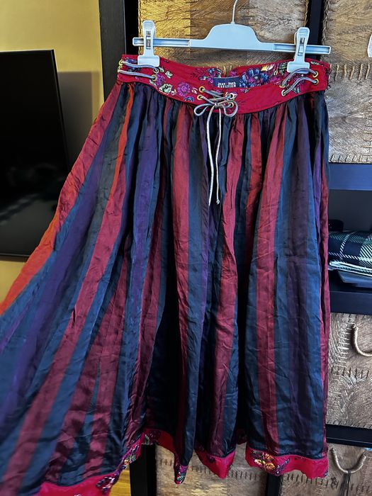 Vand fusta traditionala ucraineana,  vintage Jean Paul Gaultier