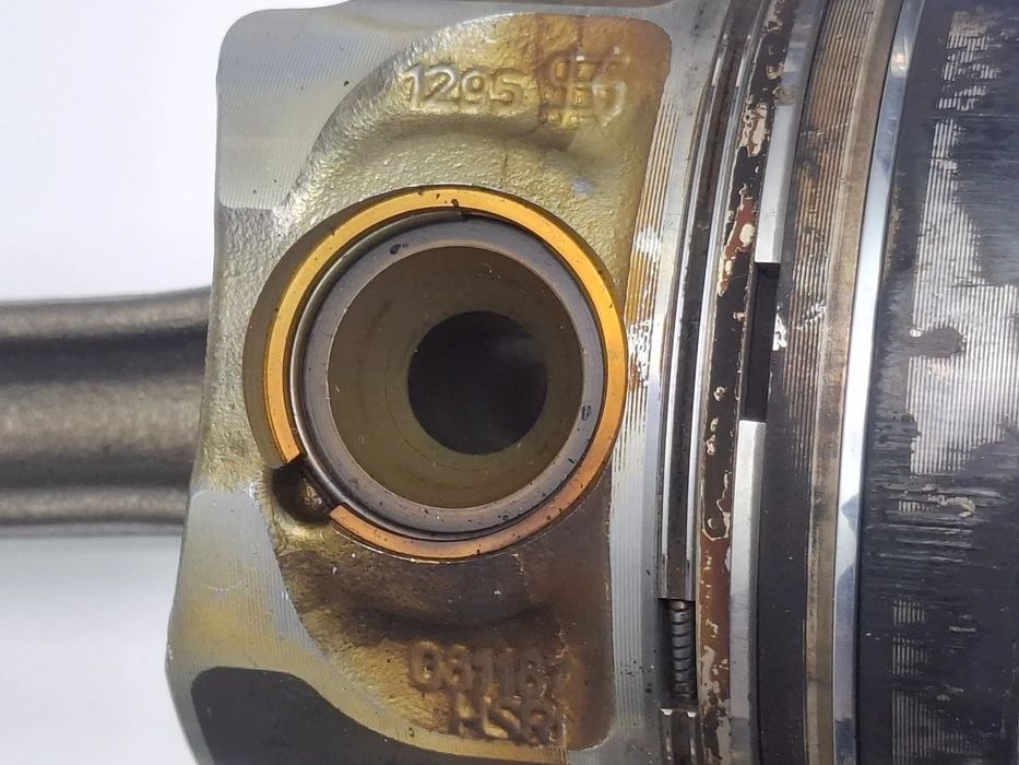 Pistoane cu biele 2.0 BiTDI CFCA  VOLKSWAGEN TRANSPORTER V ,  03L10706