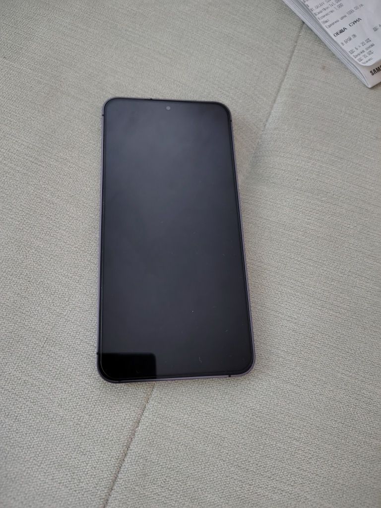 Samsung s24 -128 gb перфектен нов със гаранция