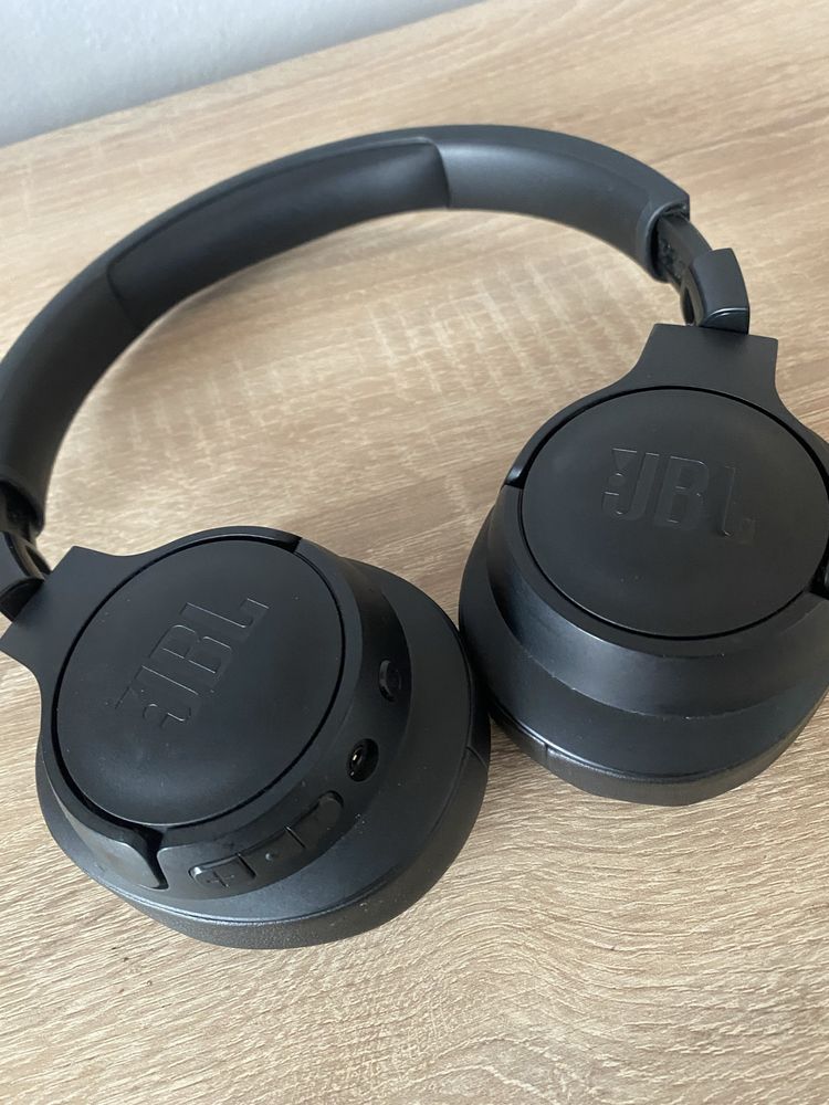 Casti bluetooth JBL Tune 720BT (in garantie)