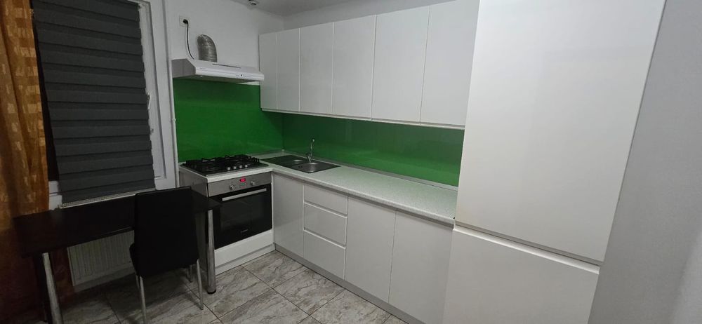 Dau in chirie garsoniera