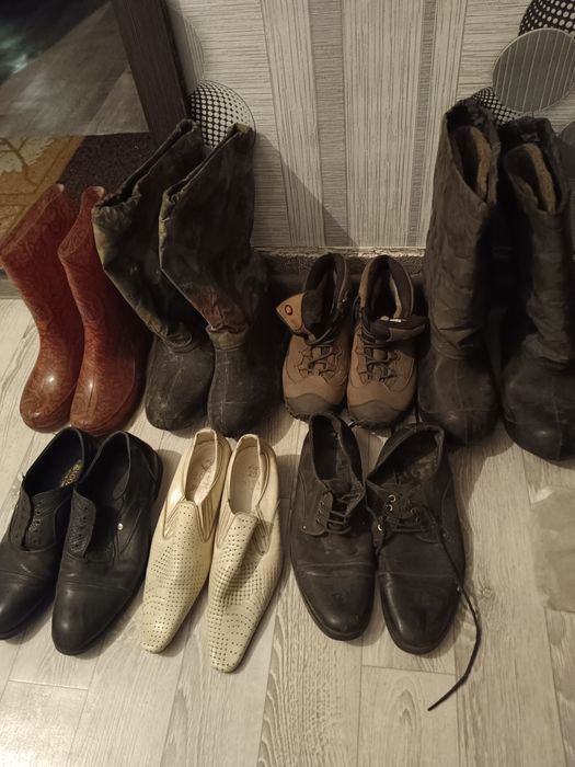 Продах сапоги разные