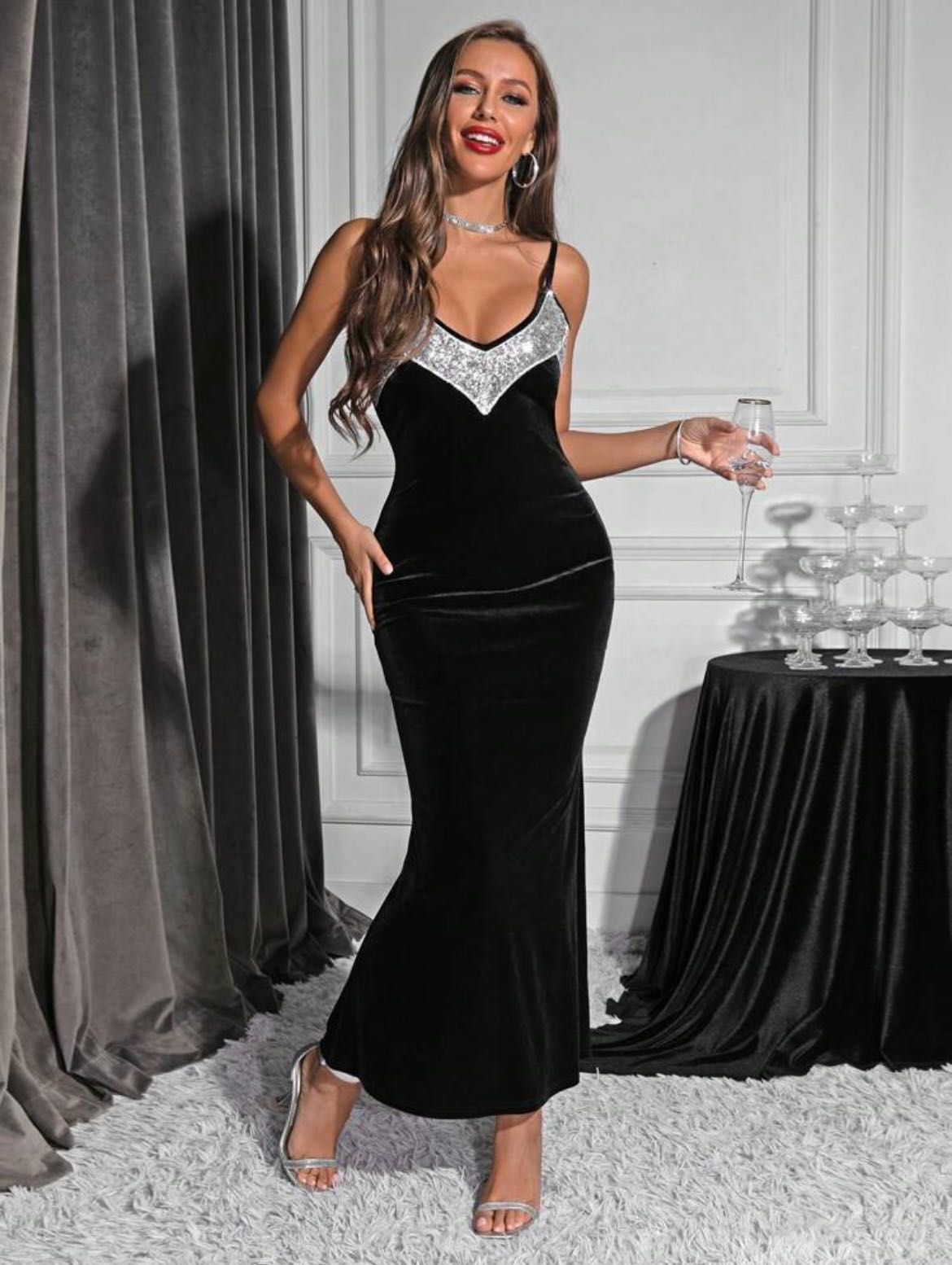 Rochie eleganta neagra